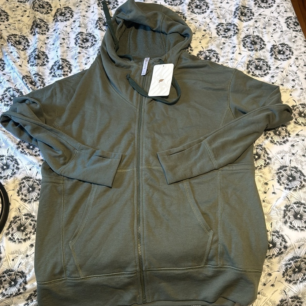 Fabletics || NWT Leah Oversized Hoodie (S) - Picture 3 of 9